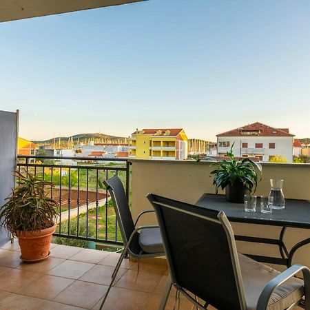 Charming Tale Apartments Modun19 Pirovac Cameră foto