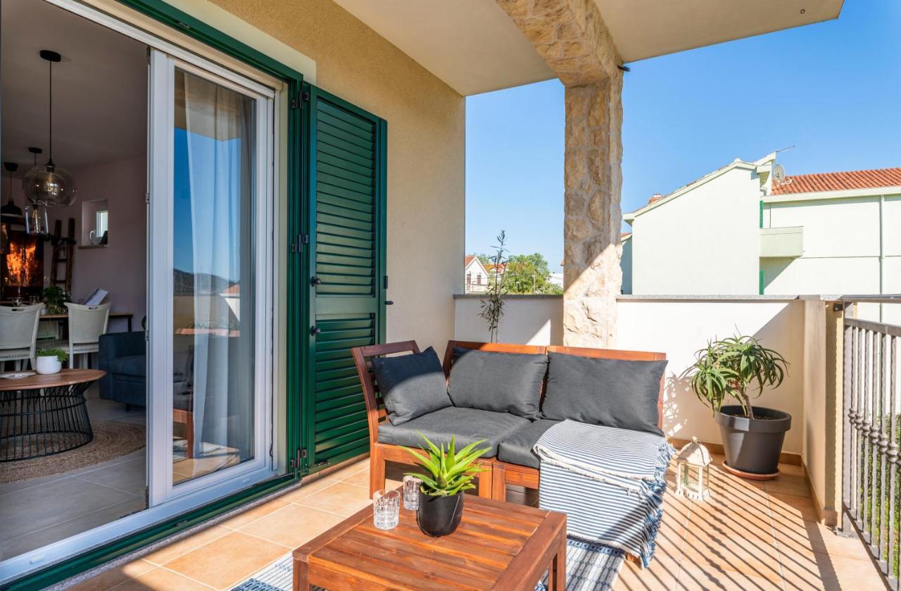 Charming Tale Apartments Modun19 Pirovac Exterior foto